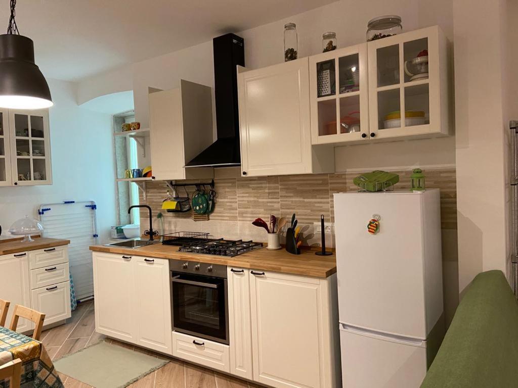 Casa Vacanze Nuanua Trieste Exterior foto