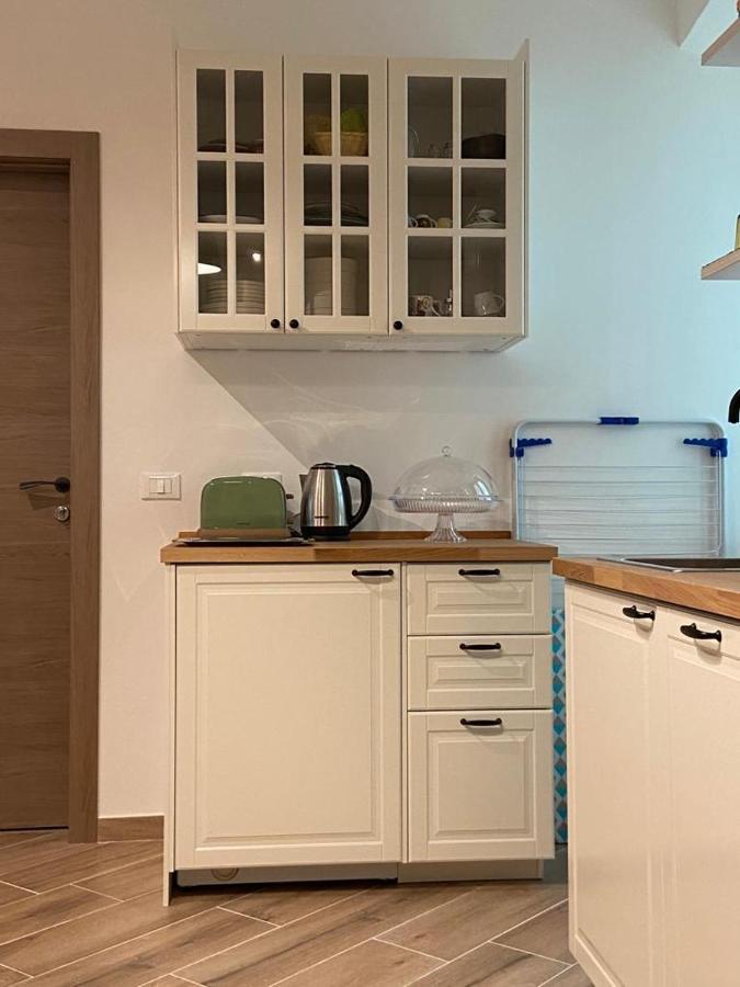 Casa Vacanze Nuanua Trieste Exterior foto